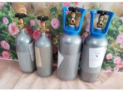 湖州供應高純二氧化碳發酵工業標準氣5n氣泡水填充氣干冰液態氣
