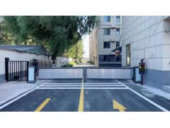停車場(chǎng)廣告道閘、住宅小區(qū)廣告道閘、廣場(chǎng)、寫字樓廣告道閘